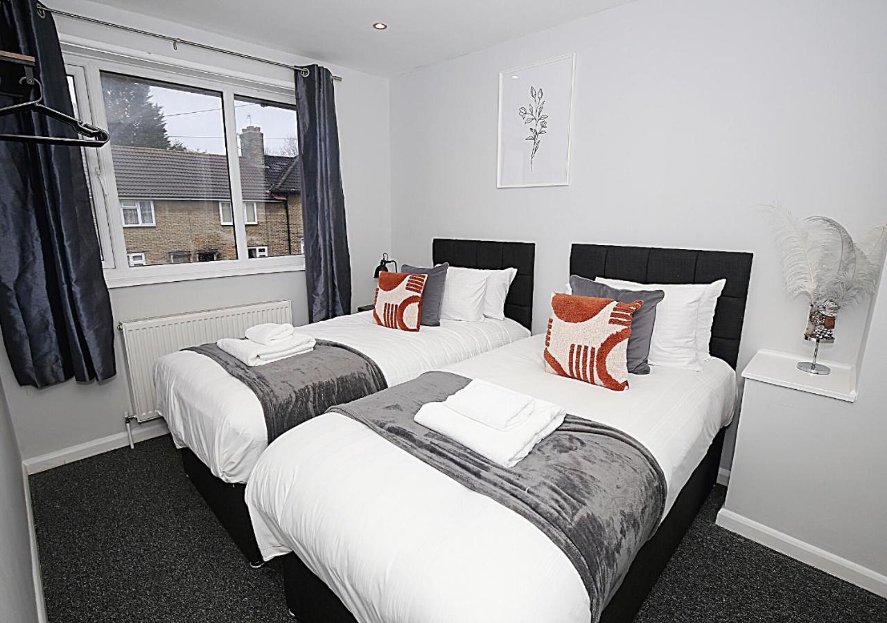 Ferienwohnung 3-Bed House With Parking Near London O2 Exterior foto