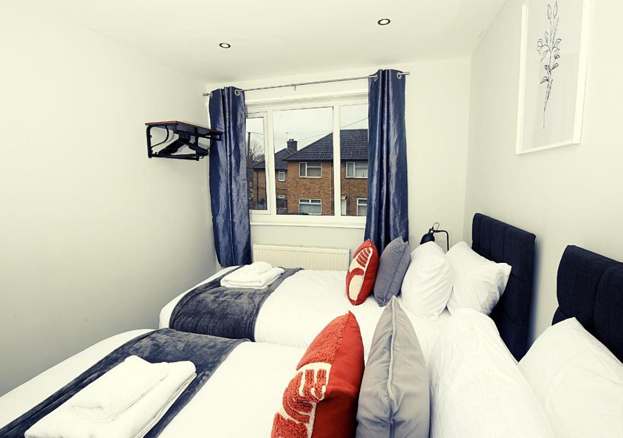 Ferienwohnung 3-Bed House With Parking Near London O2 Exterior foto